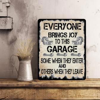 Humorous Dad's Garage Mechanic Metal Sign Decor For Car Lovers - Perfect Workshop Present | Familywalldecor