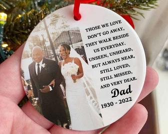 Personalized In Memory Of Dad Ornament - Heartfelt Remembrance Gift For Christmas | Familywalldecor