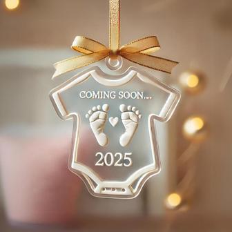 Personalized Baby Announcement Ornament For New Parents - Christmas Pregnancy Reveal Gift | Familywalldecor