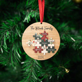 Personalized Family Puzzle Ornament With Names - 2024 Christmas Keepsake For Family Holiday DéCor - Monsterry