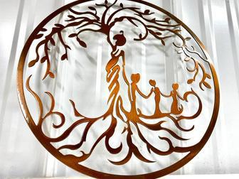 Personalized Family Tree Metal Wall Art - Touching Mother With Children Design - Ideal Gift For Mother's Day Or Grandmother's Living Room Decor | Familywalldecor