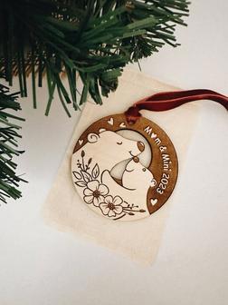 Custom Single Mom Ornament For Holiday DéCor - Thoughtful Gift For Mother And Child | Familywalldecor