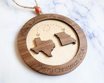 Touching Long Distance Family Gift Wooden Ornament For Friends & Neighbors | Familywalldecor