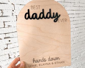 Heartfelt Best Dad Ever Wooden Sign - Hand Down Christmas Gift For Father | Familywalldecor