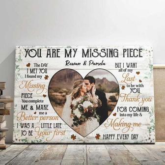 Unique Personalized Couple Canvas With Photo & Name For Valentine's Day Wedding Gifts | Familywalldecor