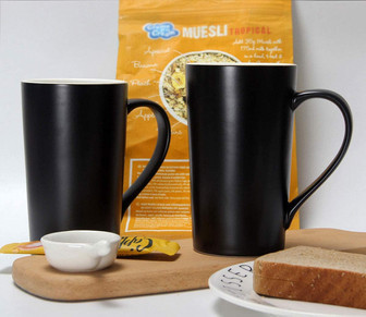 20 oz Tall Black and White Ceramic Coffee Mug with Handle | Rusticozy AU