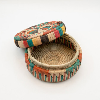 Colorful Small Wicker Basket With Lid - Storage Box for Jewelry| Vintage Style | Rusticozy