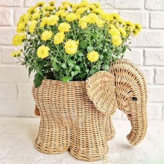 Creative Handmade Rattan Wicker Elephant Storage Basket | Rusticozy UK