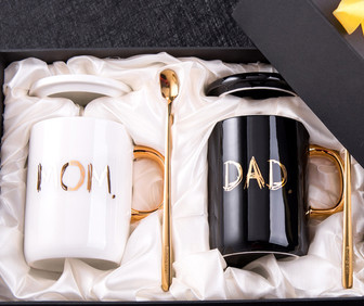 Gift Box Black and White Ceramic Mug Set with Lid and Spoons | Mum Mugs | Dad Mugs | Rusticozy UK