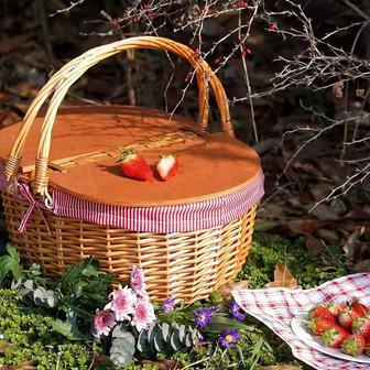 Wooden Split Lid Picnic Basket with Woven Handle | Rusticozy CA