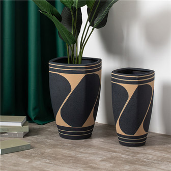 Matte Black Ceramic Plant Pots for Balcony Decor | Rusticozy