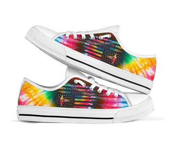 Chaussures basses drapeau tie-dye infirmière - Cadeauxyz