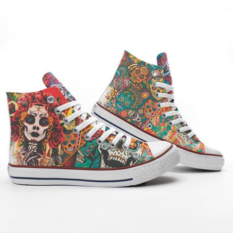 Santa Muerteカスタムスニーカー、シュガースカルカスタムシューズ、Santisima Muerteスニーカー、ハイトップシューズ - Kawaiitshirt