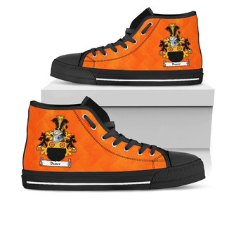 Buser Dutch Family Crest Nederland High Top Shoesを日本語に訳すと、「Buserオランダ家族の紋章Nederlandハイトップシューズ」になります。 - Kawaiitshirt