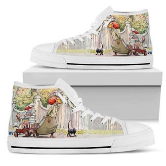 いつでも猫の本を読むハイトップシューズ - Kawaiitshirt