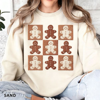 Cozy Women's Retro Embroidered Christmas Sweatshirt Style Gift - Thegiftio UK