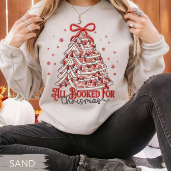 Chic Coquette Toile Embroidered Sweatshirt for Book Lovers - Thegiftio UK