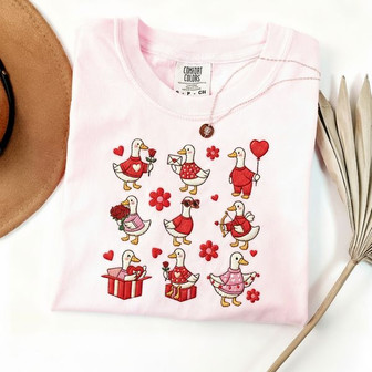 Comical Valentine Goose Gift - Embroidered Comfort Colors T-shirt - Thegiftio UK