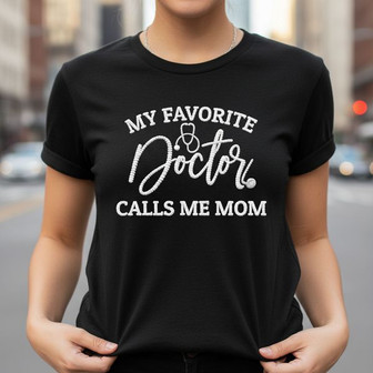 Healing Hands, Doctor Mom Embroidered Unisex T-shirt Gift - Thegiftio UK