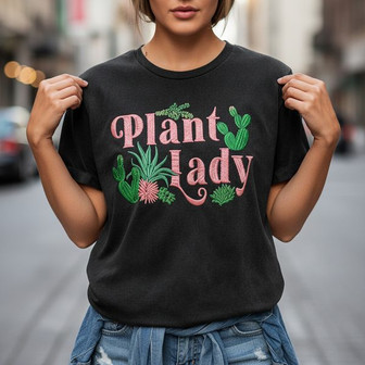 Embroidered Comfort Colors T-shirt for Gardeners - Thegiftio UK