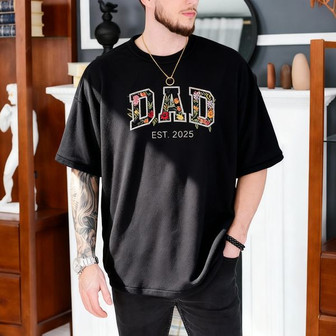Future Dad Est 2025 - Embroidered Comfort Colors T-shirt Keepsake - Thegiftio UK