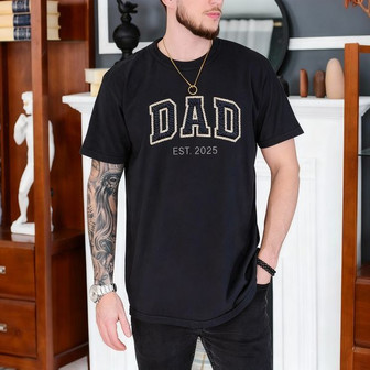 Future Dad Est 2025 Embroidered Unisex T-shirt Keepsake Gift - Thegiftio UK
