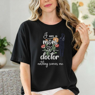 Proud Doctor Mom Legacy - Embroidered Comfort Colors T-shirt Gift - Thegiftio UK