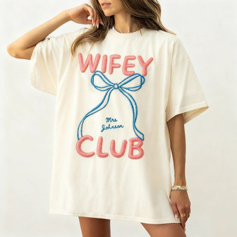 Sweet Newlywed Coquette Wifey embroidered Comfort Colors T-shirt - Thegiftio UK