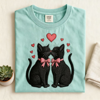 Adorable Cat Couple Kissing Embroidered Comfort Colors T-shirt - Thegiftio UK
