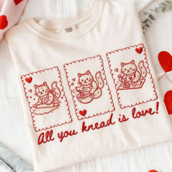 Baking Cat Valentine Gift - Embroidered Comfort Colors T-shirt - Thegiftio