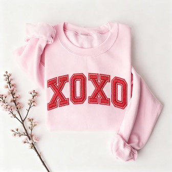 For Her XOXO Love Embroidered Sweatshirt Valentine's Day - Thegiftio UK
