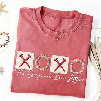 XOXO 'Original Love Letter' Embroidered Comfort Colors T-shirt - Thegiftio UK