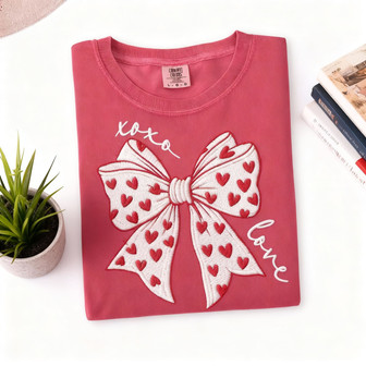 Retro Coquette Heart Bow Embroidered Comfort Colors T-shirt - Thegiftio UK