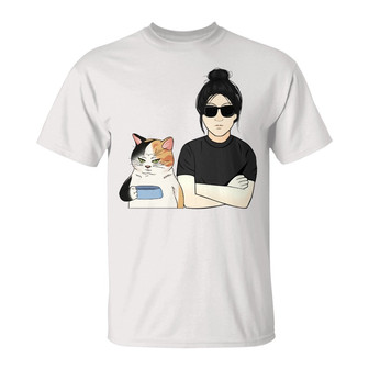 Cat Lover Personalized T-Shirt - Gift for Cat Lovers - Thegiftio UK
