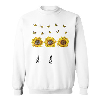 Personalized Mom Grandma Sunflower Sweatshirt - Thegiftio UK