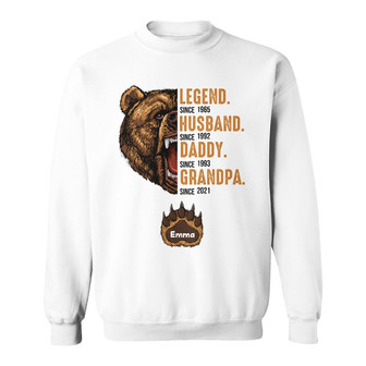 Personalized Dad Grandpa Husband Bear Sweatshirt - Thegiftio UK