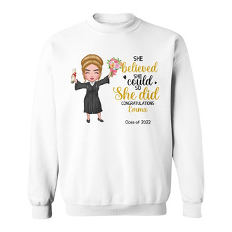 Personalized Graduation Girl 2022 Sweatshirt - Thegiftio UK