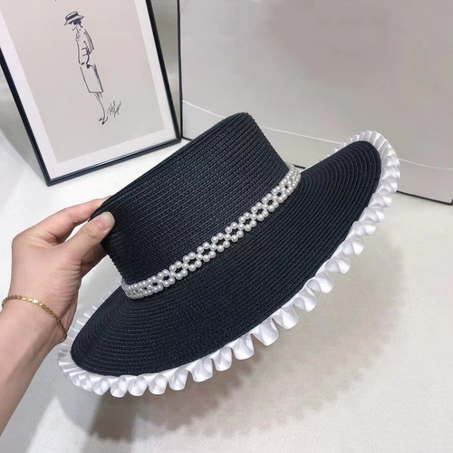 One Pc Summer Fashion Pearl Decorate Flat Top Elegant Satin Ruffle Adjustable Weave Sun Protection Seaside Beach Straw Hat 54-58Cm - Vougese