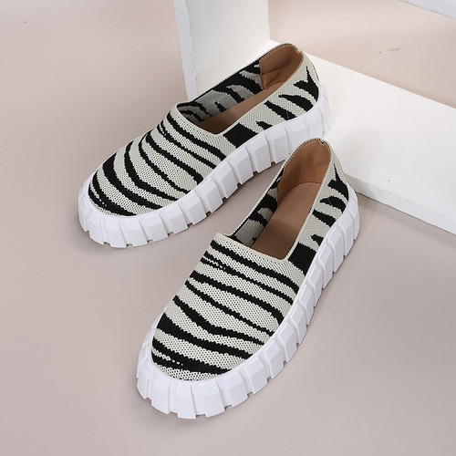 Autumn Three Colors Irregular Stripe Knitted Breathable Stylish Casual Minimalist Shoes (Heel Height:3.5Cm) - Vougese