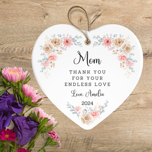 Thank You Mom ornament personalized with names and a short message, Mother's Day keepsake gift to honor and thank mom | Family Wall Decor