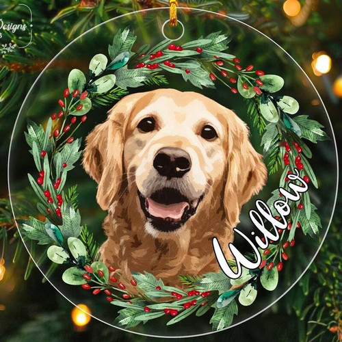 Golden Retriever dog wall art ornament personalized with pet name, festive Christmas decor for dog lovers and cozy walls | Familywalldecor