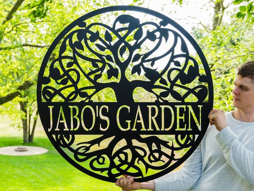 Family tree metal wall decor sign personalized with custom couple names and date, anniversary gift for living room display | Familywalldecor