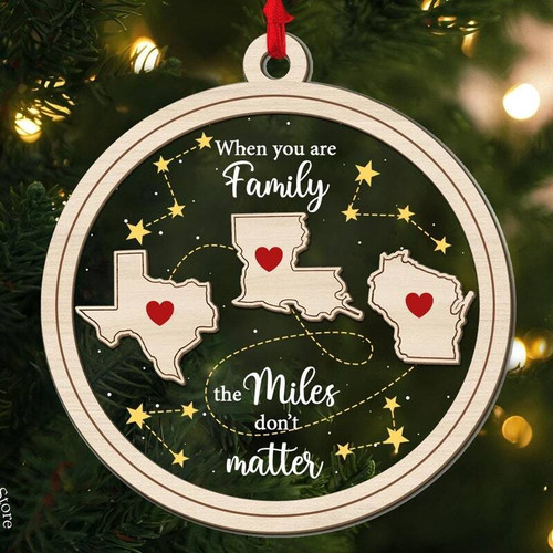 Long-distance family wooden ornament for Christmas, a heartfelt gift to celebrate loved ones far away on the tree. | Familywalldecor
