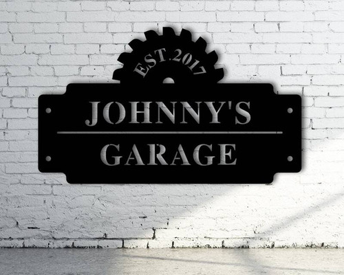 Personalized Dad Garage metal sign for Father’s Day, custom name shop decor for man cave or garage wall display | Familywalldecor