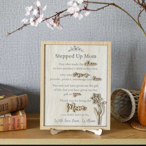 Mother's Day bonus mom sign in rustic wood-look, lettering with heart motif, personalized with kids’ names; heartfelt gift | Familywalldecor