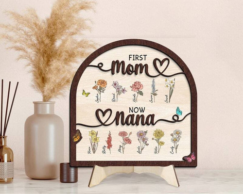 First Mom Now Grandma wooden sign with custom birth month flower frame, Mother’s Day gift for Nana, rustic home decor | Familywalldecor