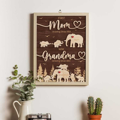 Elephant family wood sign, personalized for grandma with grandchildren’s names, thoughtful Mother’s Day gift for her home | Family Wall Decor