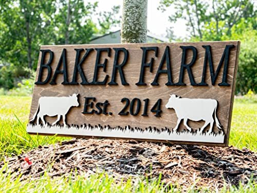 Cattle ranch personalized sign with custom family name and established date, rustic wall decor for farmhouse entryway | Family Wall Decor UK