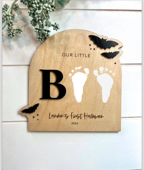 Personalized First Halloween wood sign for baby, footprints design with custom name, newborn photo prop and shower gift | Family Wall Decor