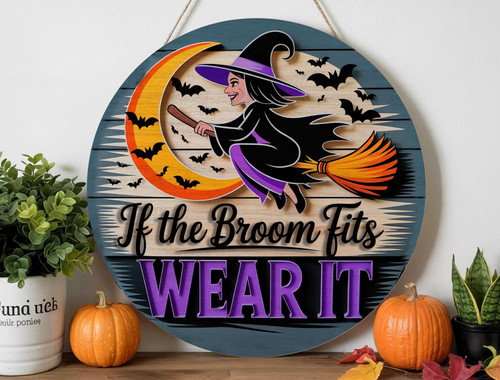 Halloween witch round wood sign, personalized with family name, rustic engraved wood decor for front door or porch entry | Family Wall Decor DE